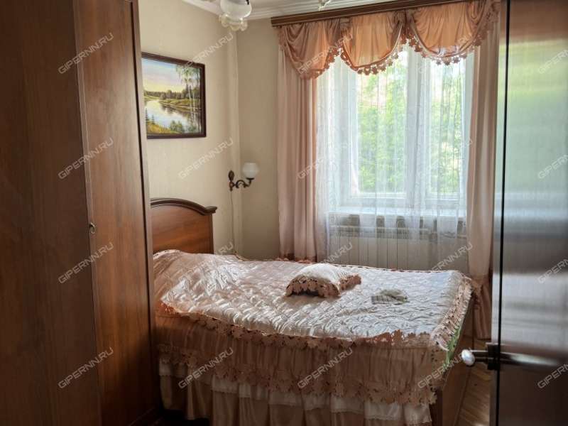 трёхкомнатная квартира на Мончегорской улице дом 6 к1