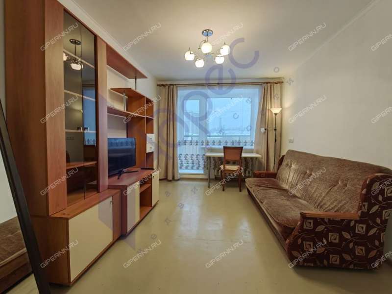 трёхкомнатная квартира на улице Менделеева дом 6