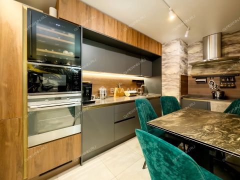 3-komnatnaya-ul-kerchenskaya-d-28 фото