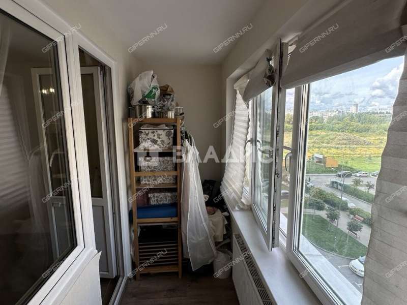 квартира-студия на улице Романтиков дом 3