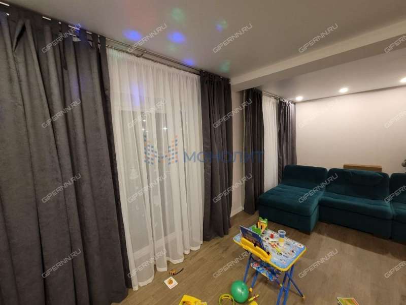 дом на улице Садовая деревня Малая Ельня