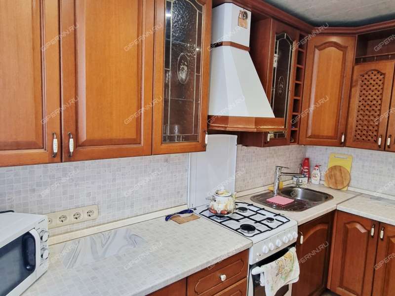 трёхкомнатная квартира в посёлке Санаторий Зелёный город дом 14