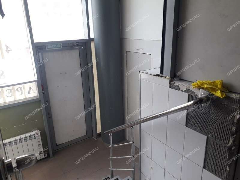 помещение под торговую площадь на улице Максима Горького