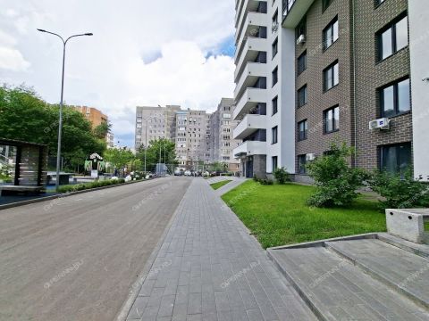 1-komnatnaya-ul-aleksandra-hohlova-d-7 фото