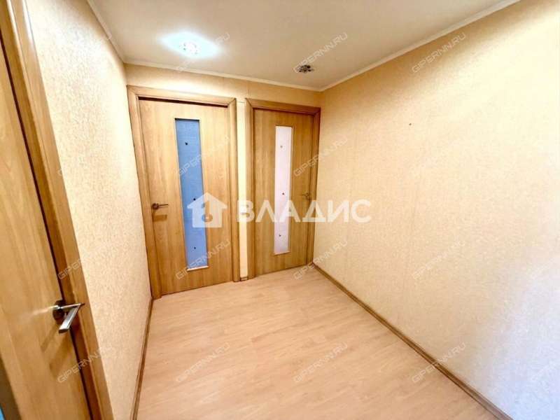 трёхкомнатная квартира на улице Героя Советского Союза Усилова дом 1