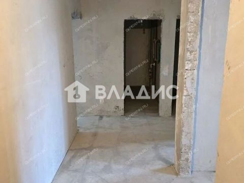 2-komnatnaya-ul-strazh-revolyucii-d-23v фото