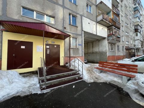 3-komnatnaya-ul-sergeya-akimova-d-22 фото