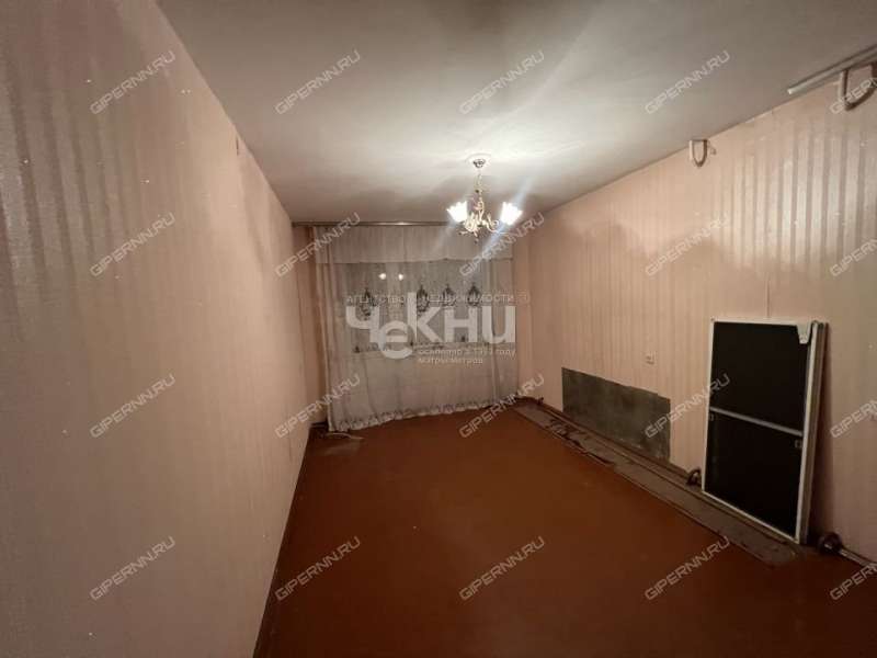 трёхкомнатная квартира на улице Дружаева дом 5