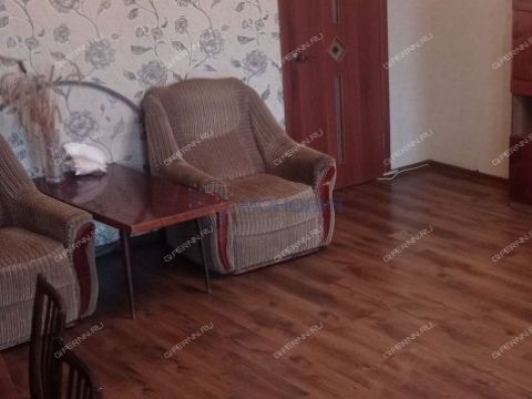 4-komnatnaya-pl-komsomolskaya-d-2-k1 фото