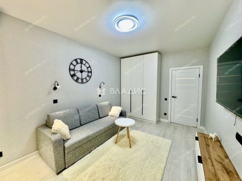 2-komnatnaya-ul-geroya-sovetskogo-soyuza-aristarhova-d-7 фото