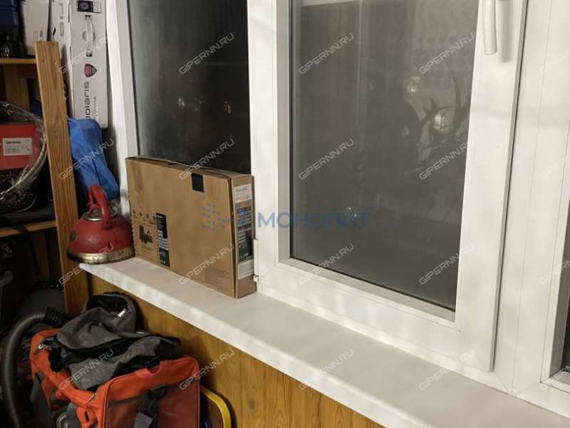 двухкомнатная квартира на бульваре 60-летия Октября дом 15