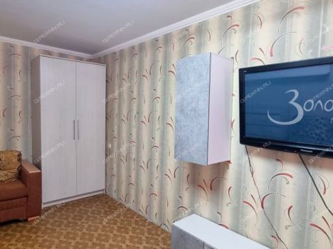 1-komnatnaya-ul-yuliusa-fuchika-d-10-4 фото