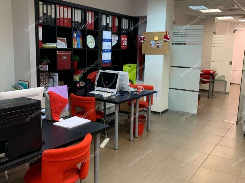 помещение под помещение свободного назначения, недвижимость под медицинские учреждения на улице Пискунова