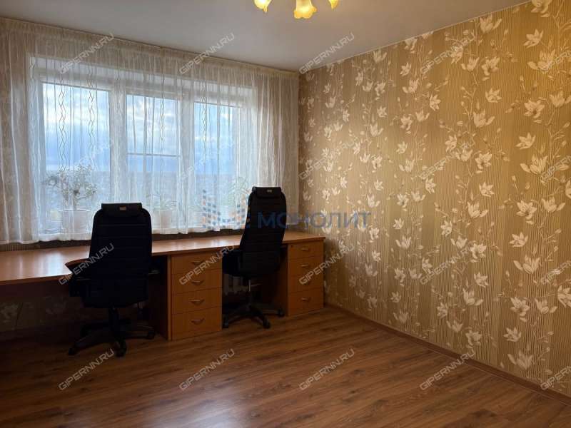 двухкомнатная квартира на улице Строкина дом 18