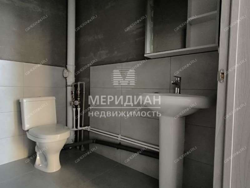 помещение под помещение свободного назначения на улице 50-летия Победы