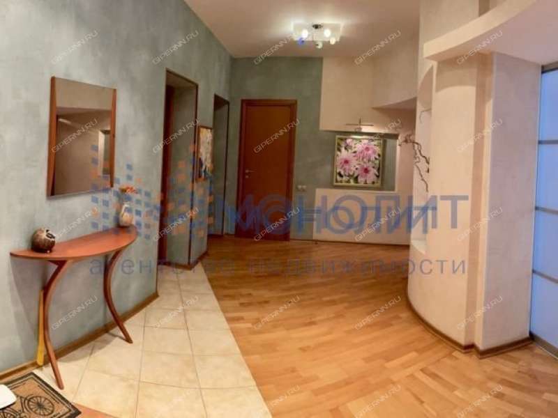 трёхкомнатная квартира на улице Семашко дом 12