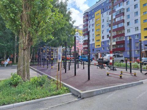 1-komnatnaya-ul-verhnepecherskaya-d-7-k3 фото