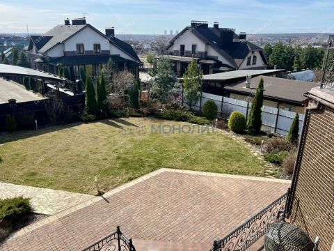 dom-sl-verhnepecherskaya-d-119 фото