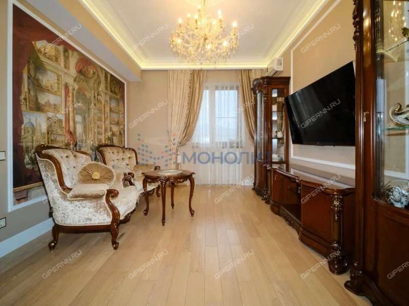 трёхкомнатная квартира на Большой Покровской улице дом 30а