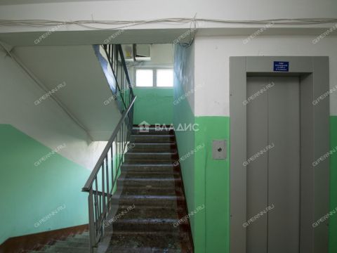 2-komnatnaya-ul-kosmicheskaya-d-52 фото