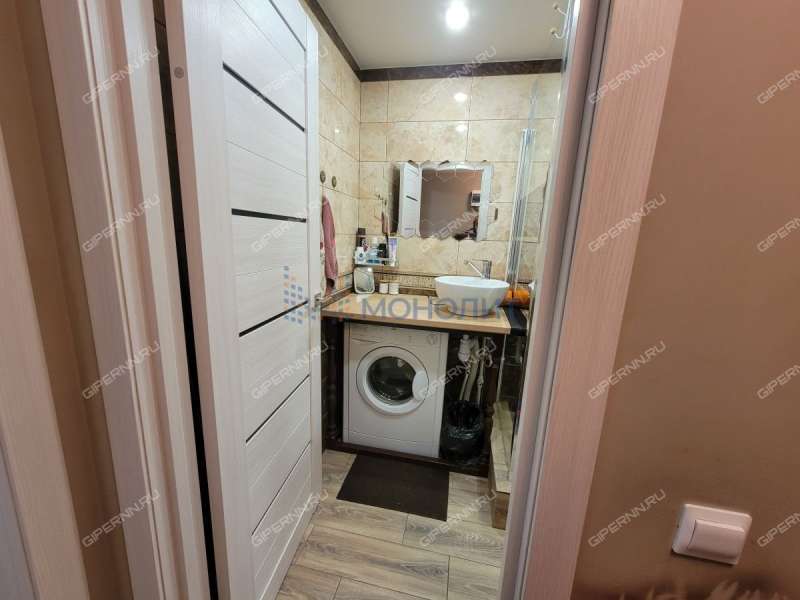 двухкомнатная квартира на улице Сутырина дом 18