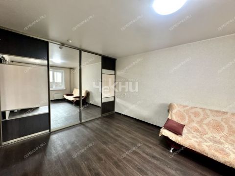 1-komnatnaya-ul-marshala-kazakova-d-9 фото