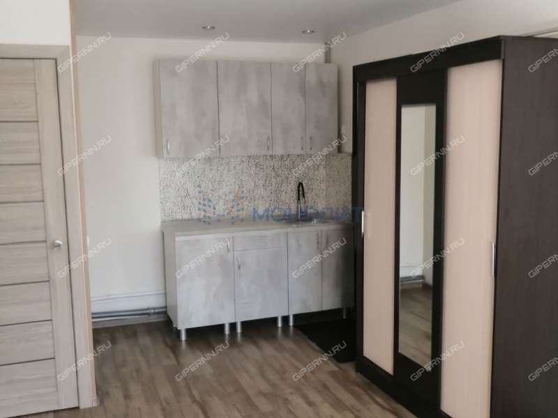 комната в доме 8 на улице Ситнова город Дзержинск