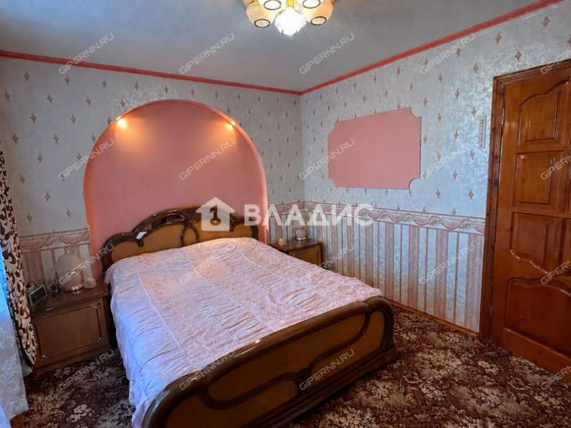 трёхкомнатная квартира на Кстовской улице дом 23 город Кстово