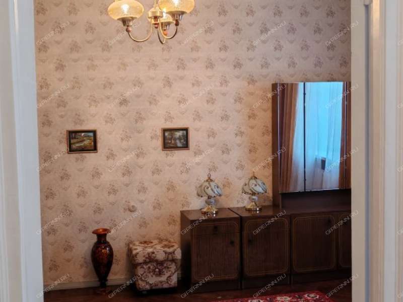 трёхкомнатная квартира на Московском шоссе дом 81