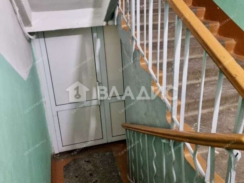 однокомнатная квартира на улице Лескова дом 22