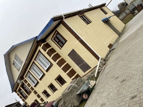 taunhaus-shkolnaya фото