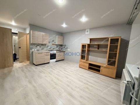 kvartira-studiya-ul-8-marta-d-28 фото