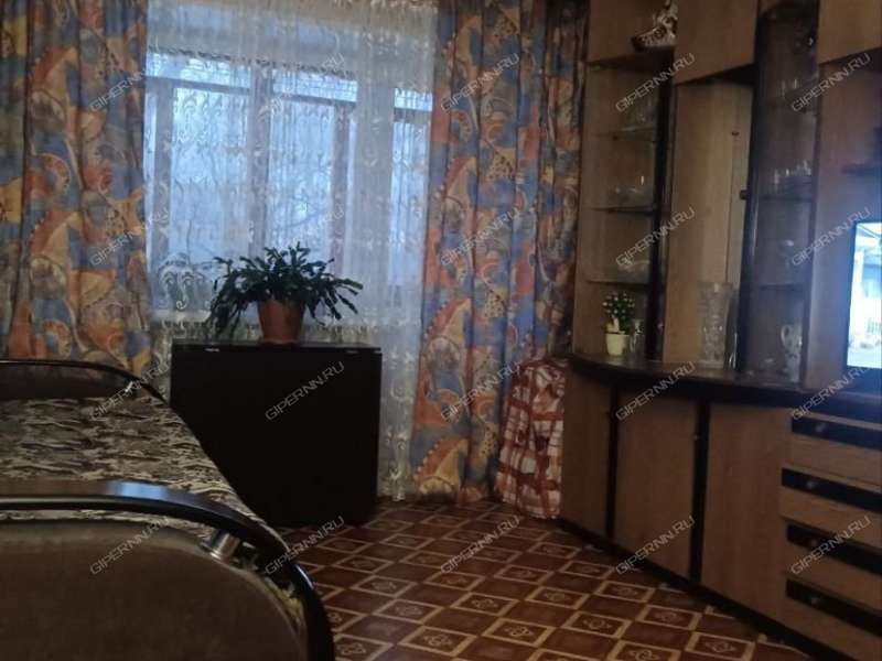 двухкомнатная квартира на улице Паскаля дом 23