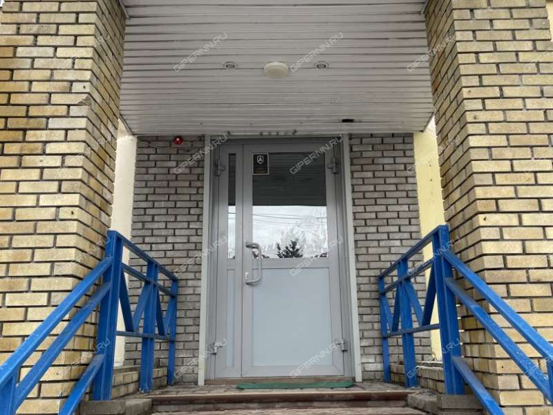 помещение под помещение свободного назначения, торговую площадь на улице Ванеева