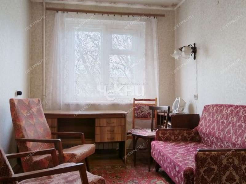 трёхкомнатная квартира на Автомеханической улице дом 10