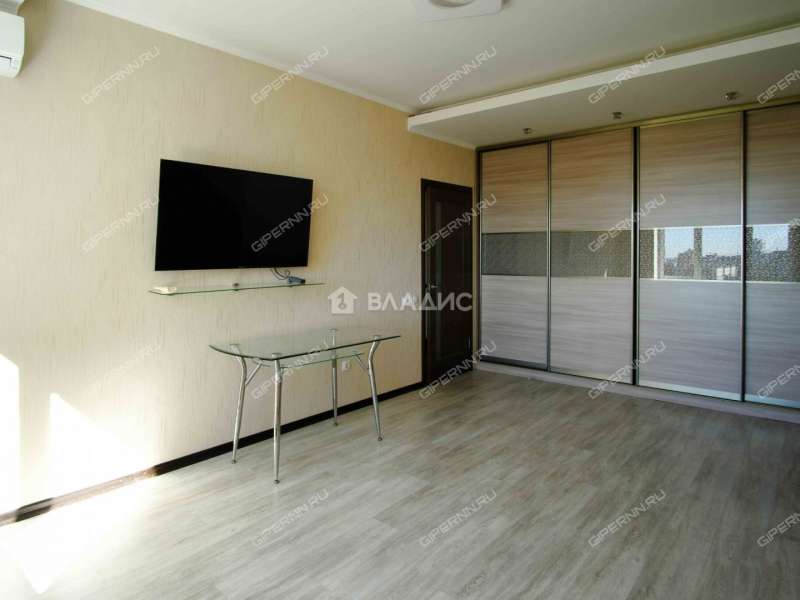 однокомнатная квартира на Волжской набережной дом 8