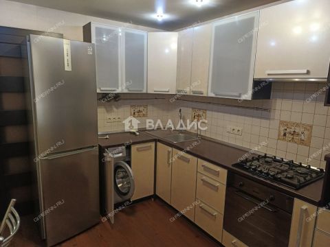 1-komnatnaya-ul-gornaya-d-11-k3 фото