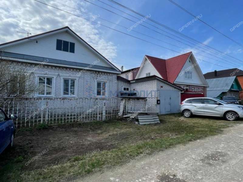 дом на Увальной улице рабочий посёлок Большое Козино