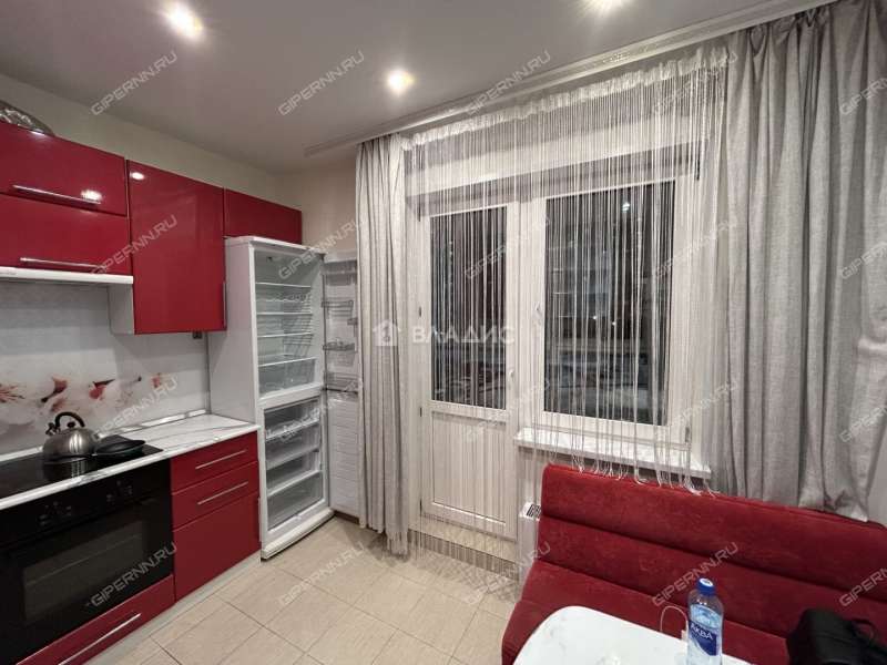 однокомнатная квартира на бульваре 60-летия Октября дом 5А