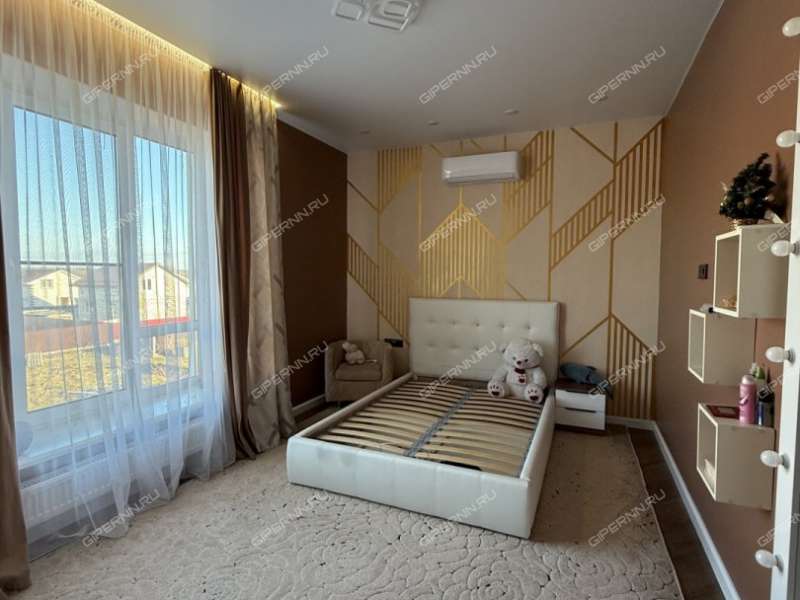 дом на Фруктовая ул. село Елховка