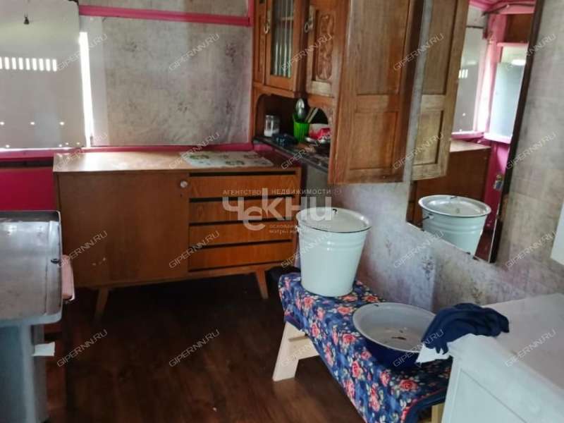 дом на Центральной улице деревня Сухаренки