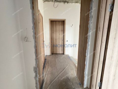 dom-rabochiy-poselok-reshetiha-volodarskiy-rayon фото