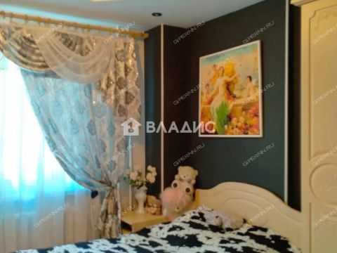 2-komnatnaya-ul-cvetochnaya-d-11 фото