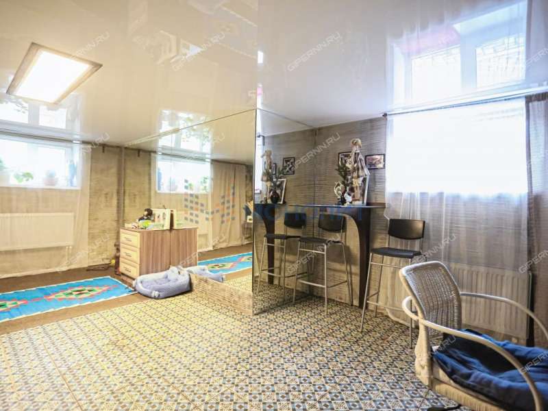 трёхкомнатная квартира в Парниковом переулке дом 8