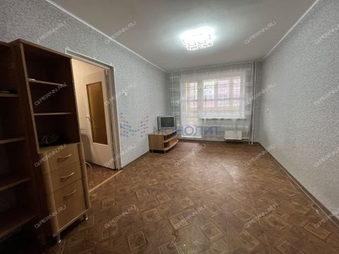 2-komnatnaya-ul-verhnepecherskaya-d-12 фото