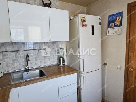 3-komnatnaya-ul-geroya-sovetskogo-soyuza-prygunova-d-18 фото