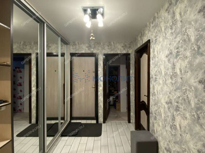 трёхкомнатная квартира на проспекте Циолковского дом 100 город Дзержинск