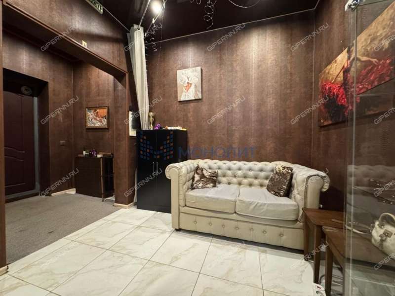 помещение под помещение свободного назначения на Варварской улице