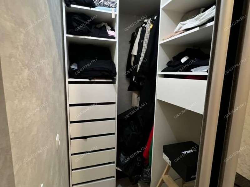 двухкомнатная квартира на улице Июльских Дней дом 1/2