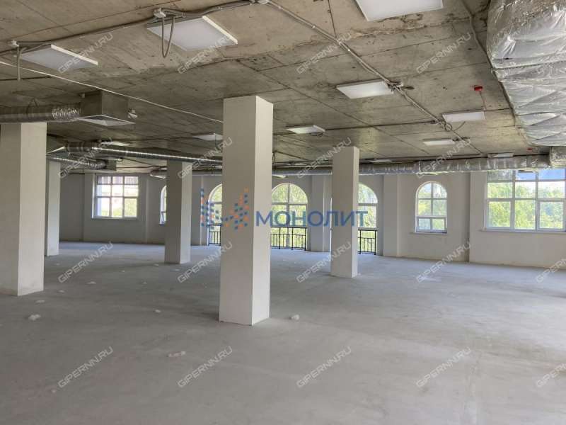 здание под недвижимость под медицинские учреждения, недвижимость под образовательные учреждения на Берёзовской улице